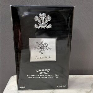 “New” Creed Aventus Boxed Fragrance.   Still in  packaging… never opened.